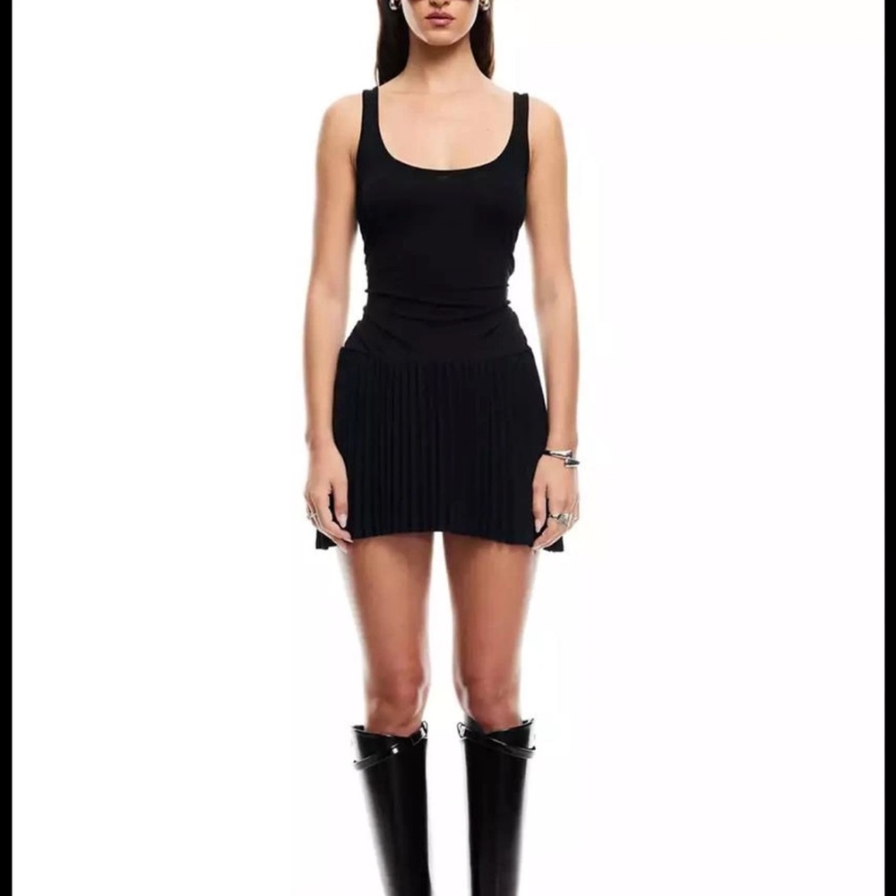 Lioness Elegant Black Sleeveless Mini Dress - Picture 5 of 8